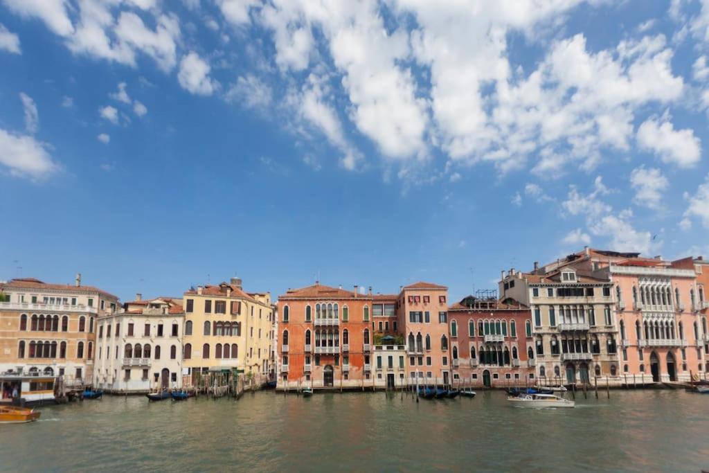 Palazzo Alvera Grand Canal * Venetië